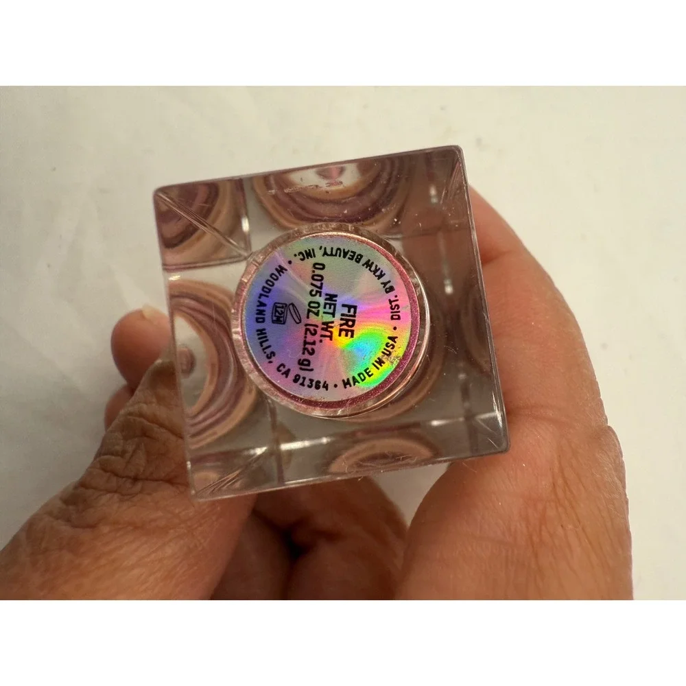 KKW Beauty Fire Loose Pigment Eyeshadow Shimmer Metallic‎ Red Gold